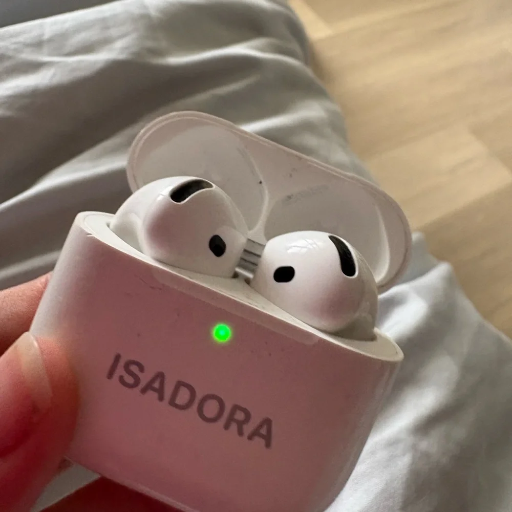 Apple AirPods 4th Generation with Engraving
